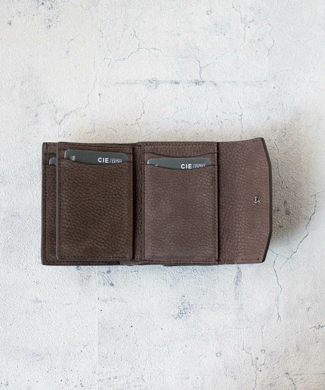 CIE FOLK COMPACT MIDDLE WALLET | nakota